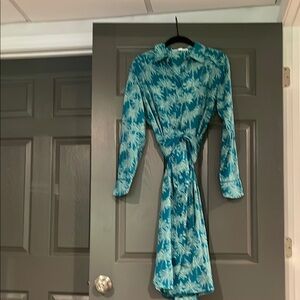 Medium Coolibar Kitts SPF 50 Shirt dress NWT